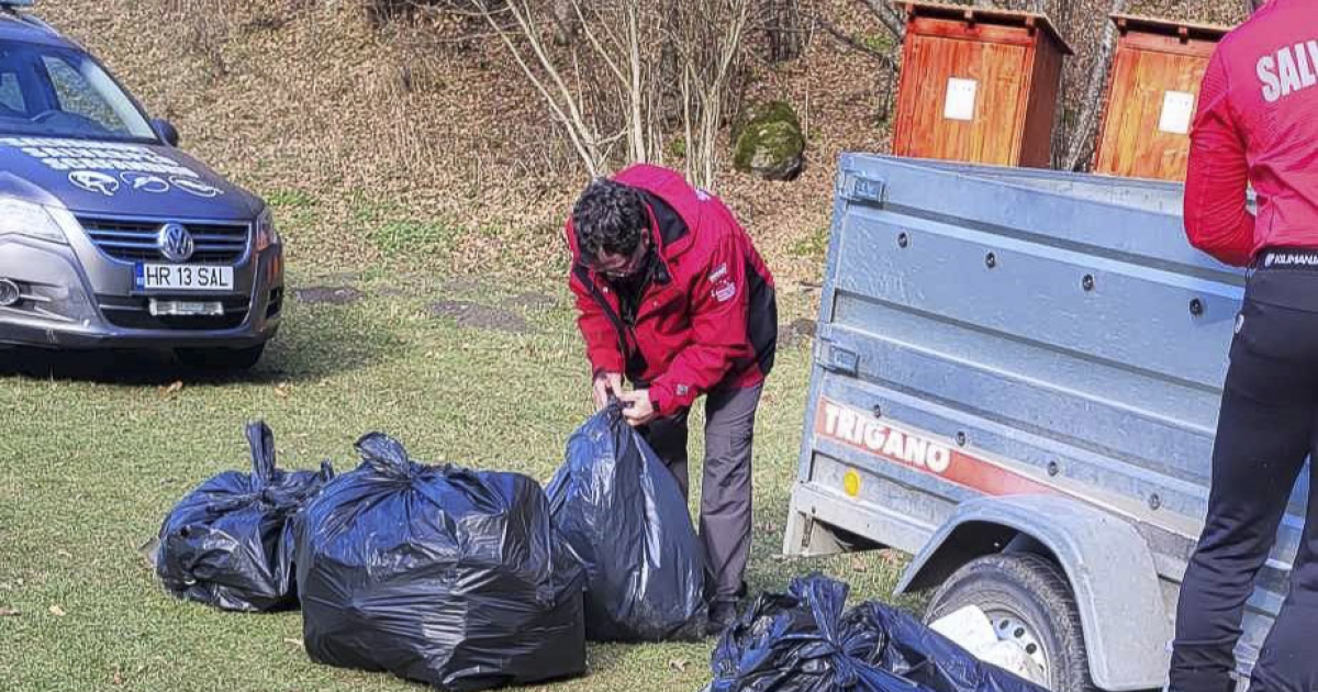 Kitisztították a patakmedret a Vargyas-szorosban